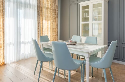 choosing kitchen dining table